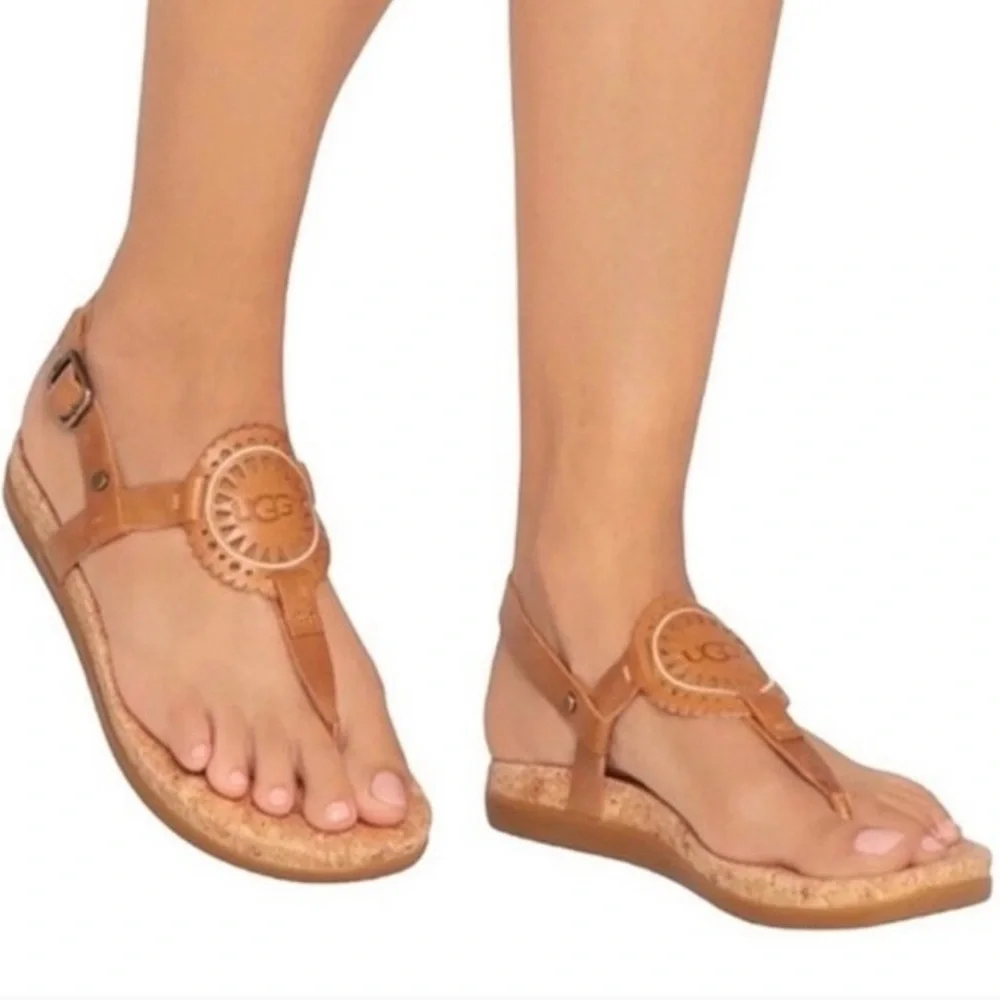 UGG Ayden Leather Sandals With Lamb Lining, Black